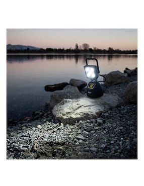 Luz LED Wagan Tech 900 lúmenes de alto impacto