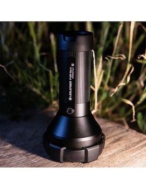 Linterna Ledlenser P18R Work