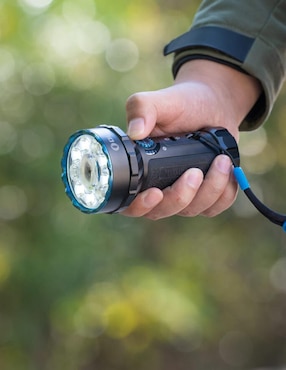 Linterna Olight Marauder Mini