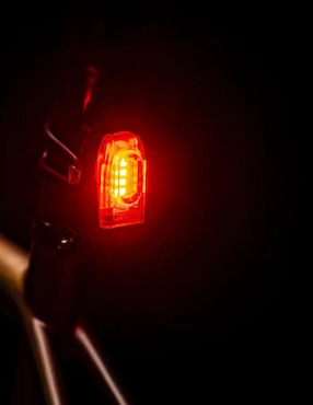 Lámpara trasera para bicicleta Lezyne