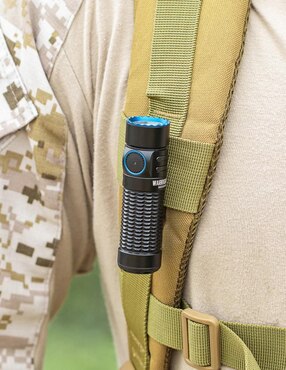Linterna de bolsillo Olight Warrior nano recargable