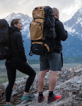 Mochila deportiva Teton Explorer 85L Negro impermeable unisex
