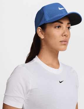 Gorra con visera curva cerrada entrenamiento Nike para mujer