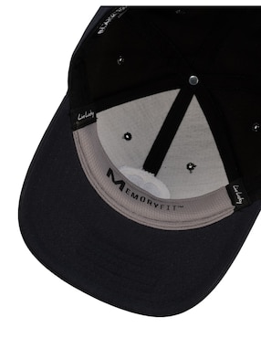 Gorra visera semicurva broche casual Black Clover Memory Fit unisex