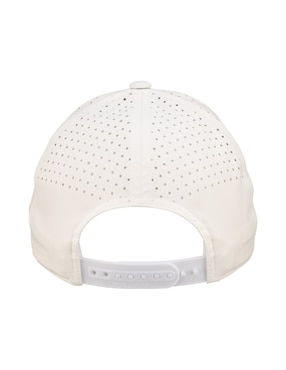 Gorra visera semicurva broche Black Clover Lifestyle unisex
