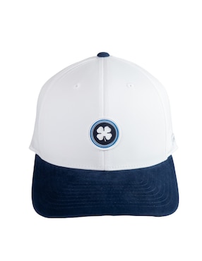 Gorra visera semicurva broche Black Clover Lifestyle unisex