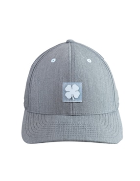 Gorra visera semicurva broche Black Clover Lifestyle unisex