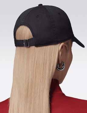 Gorra visera curva hebilla casual Nike Jordan Club Cap unisex
