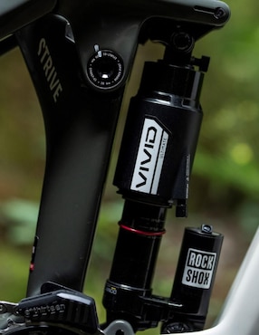 Componentes Rock Shox de metal para montaña