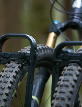Rack porta bicicleta para camioneta Kuat