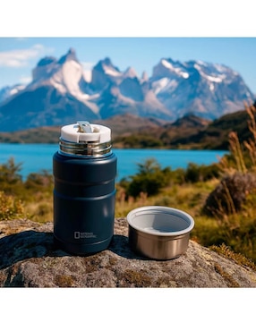 Termo National Geographic de acero inoxidable con tapa rosca 750 ml