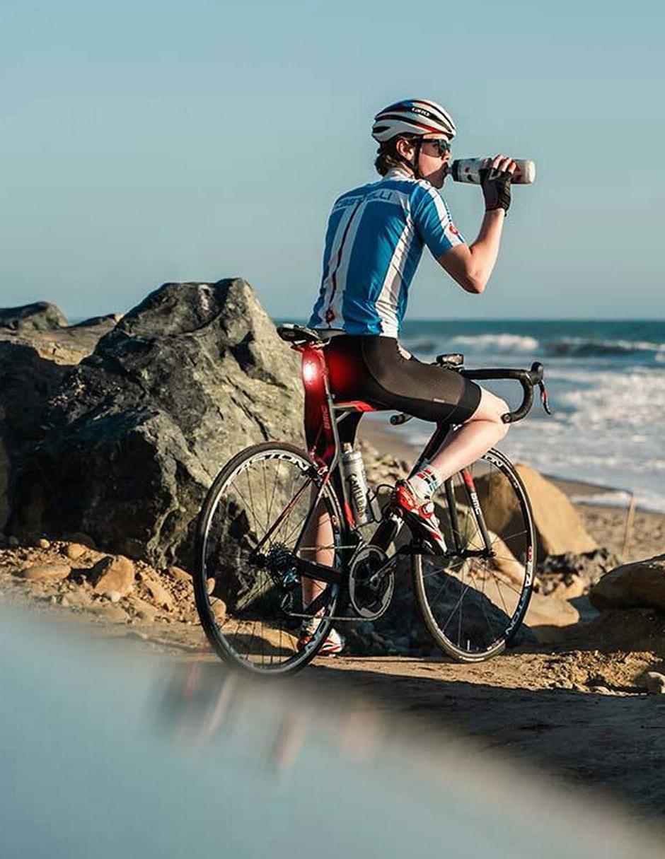 Luz trasera de bicicleta Niterider Omega 300 lúmenes 2