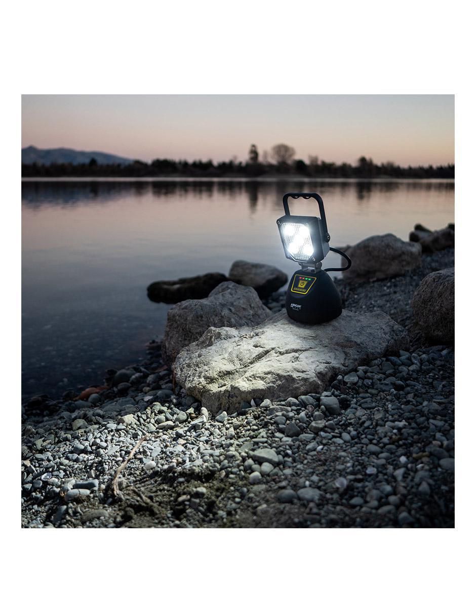 Luz LED 900 lúmenes de alto impacto 8
