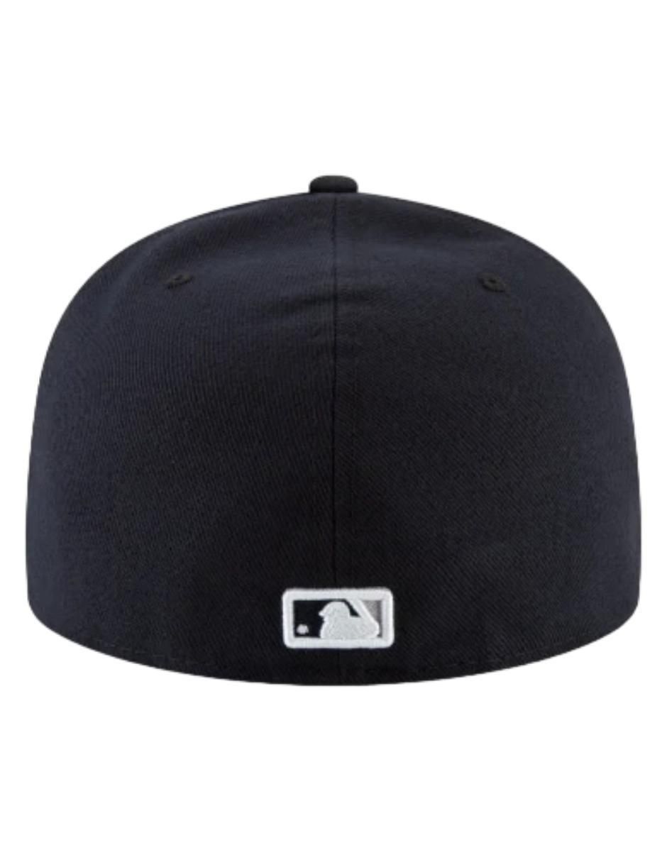 Gorra visera plana cerrada para hombre 3