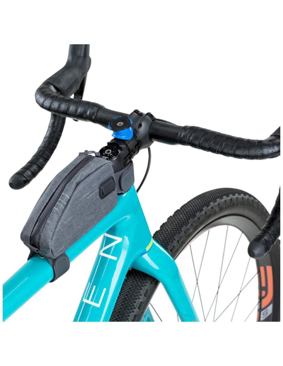 Portabultos de Metal deportiva 4