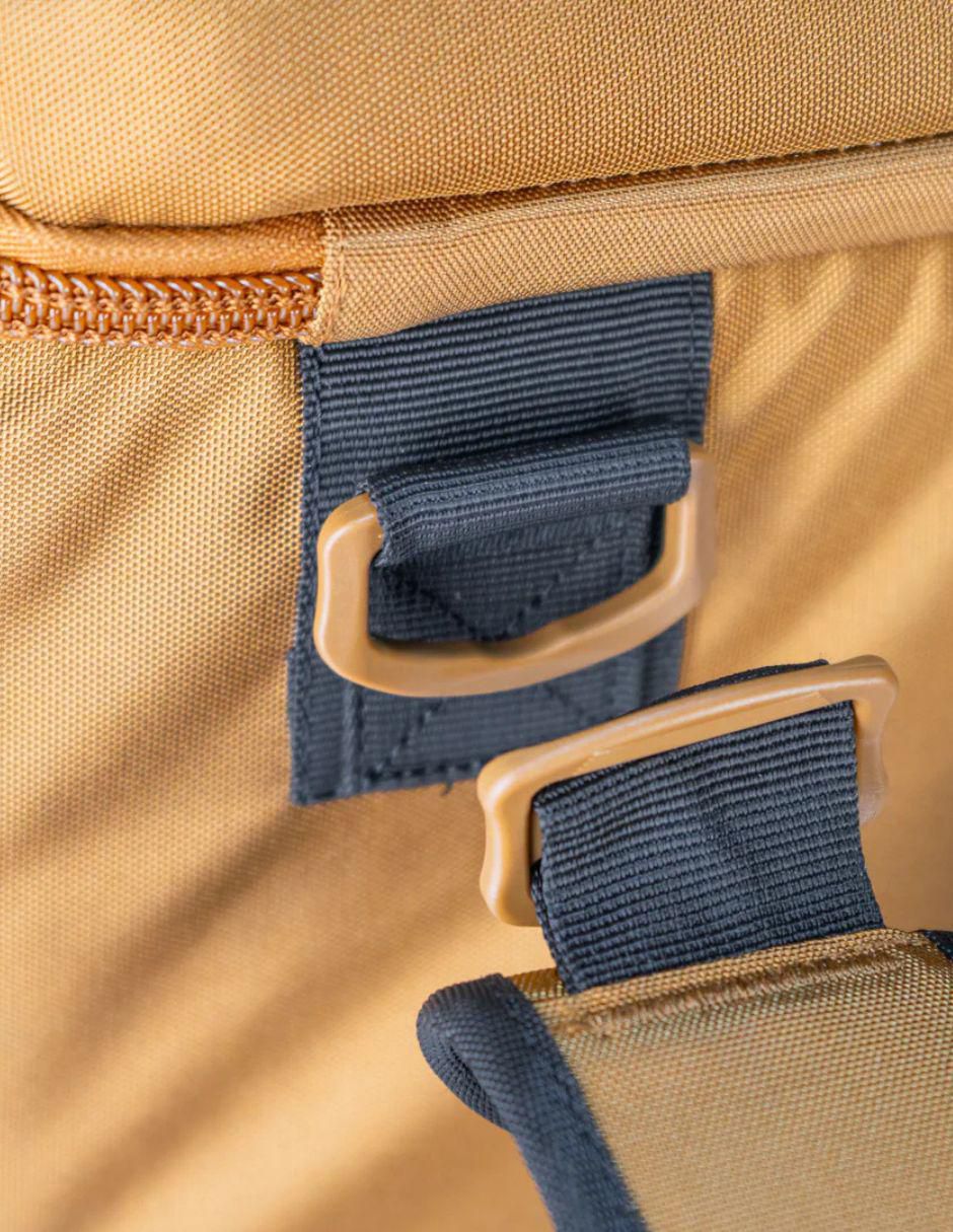 Hielera Cooler Bag 7