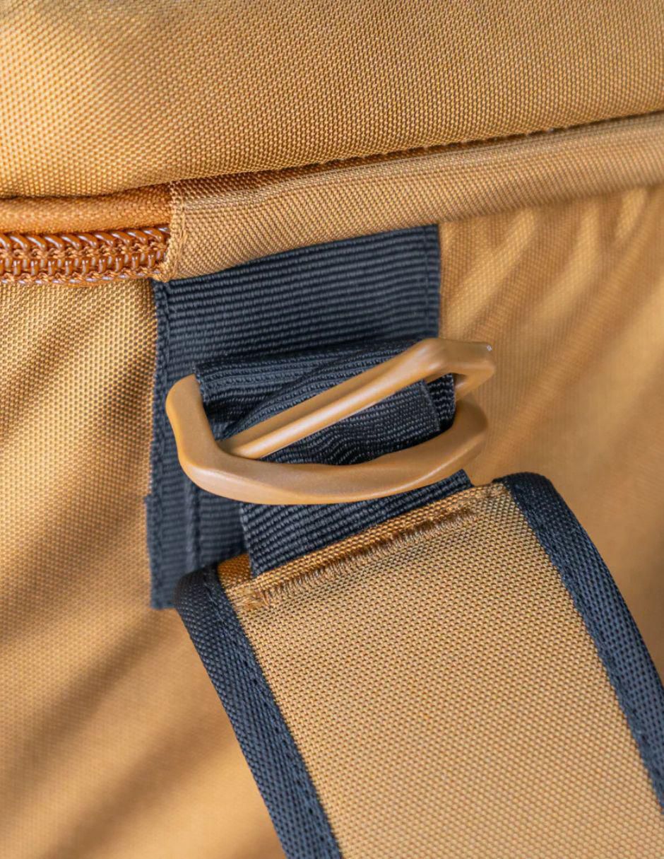 Hielera Cooler Bag 8