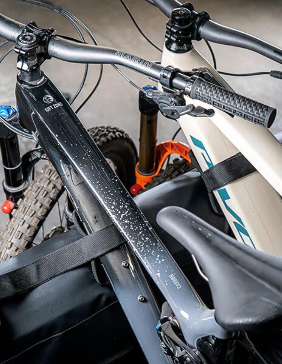 Rack porta bicicleta para camioneta Tailgate Pad 4