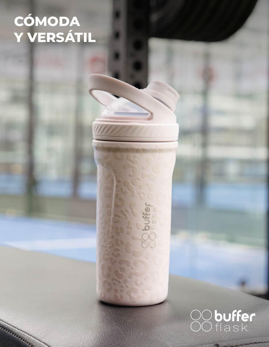 Vaso shaker de acero inoxidable con tapa rosca 700 ml 8