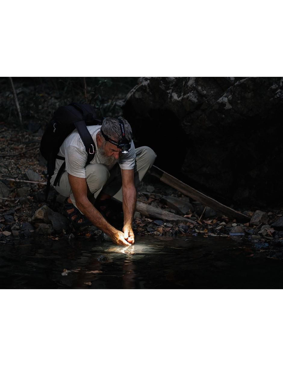 Linterna para cabeza H5R Core linterna recargable 8