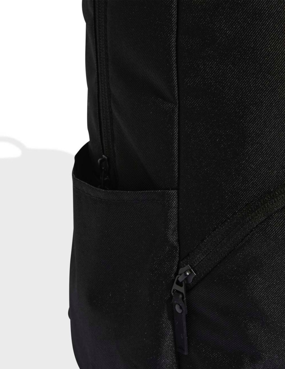 Mochila deportiva unisex 11