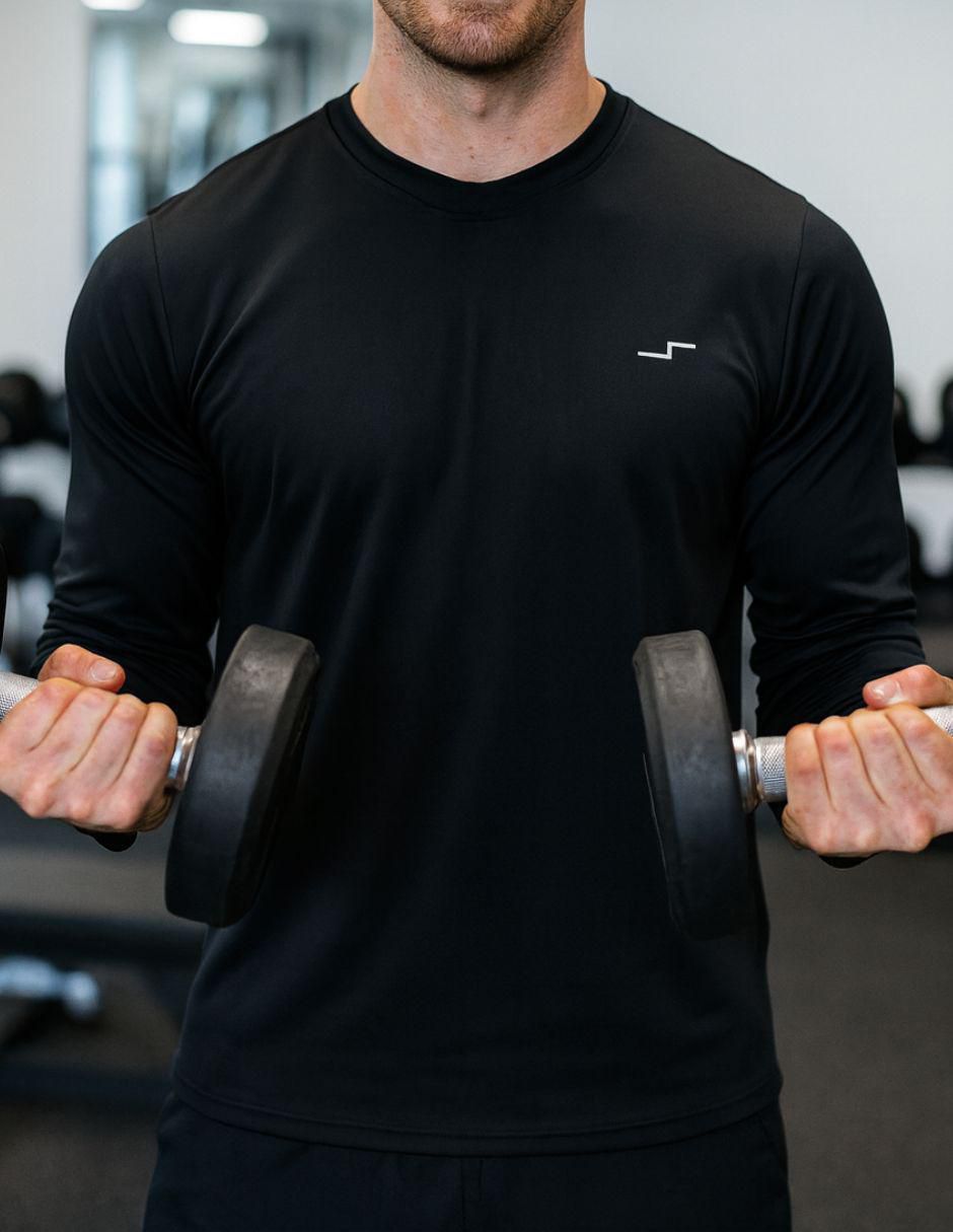 Set de playera deportiva para entrenamiento de hombre 8
