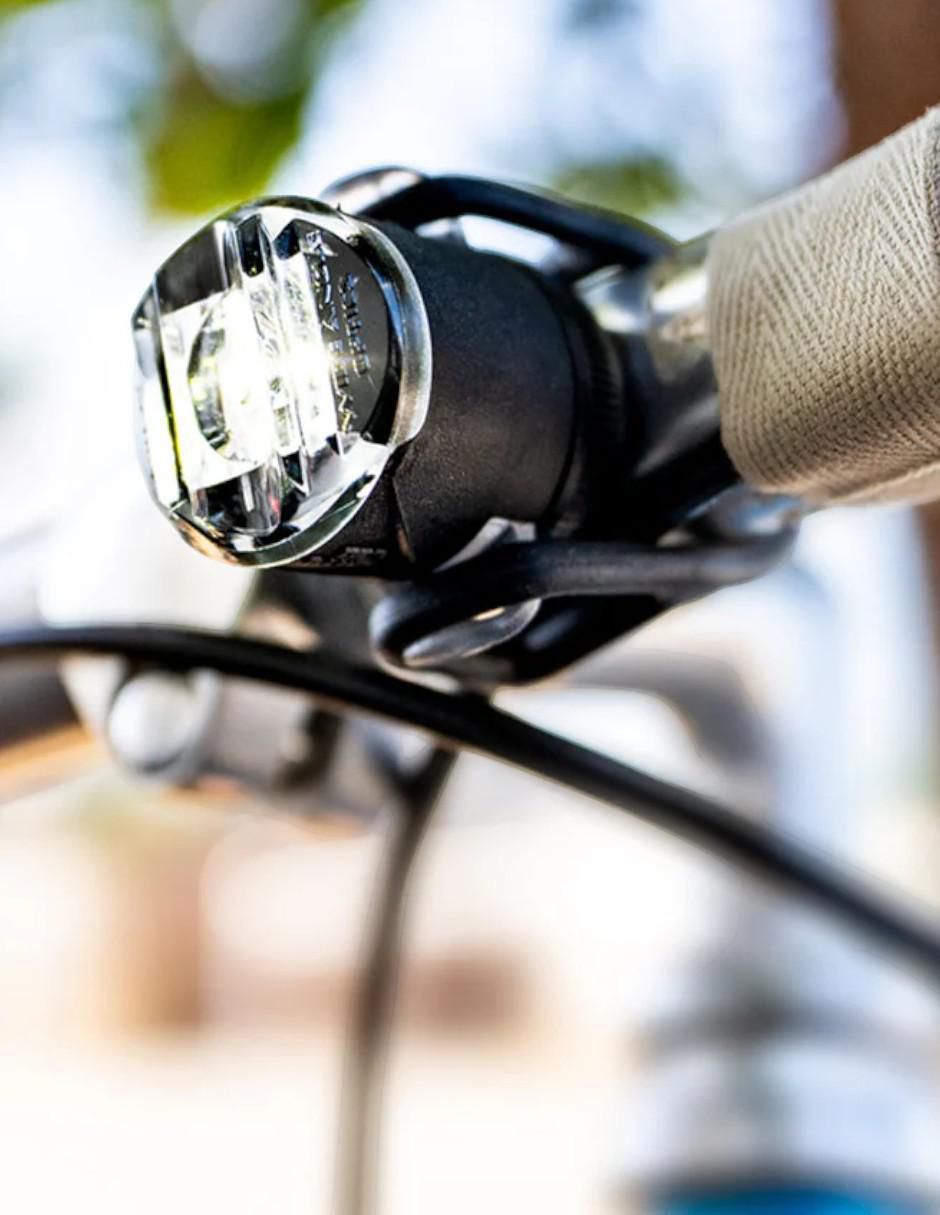 Lámpara delantera para bicicleta 3