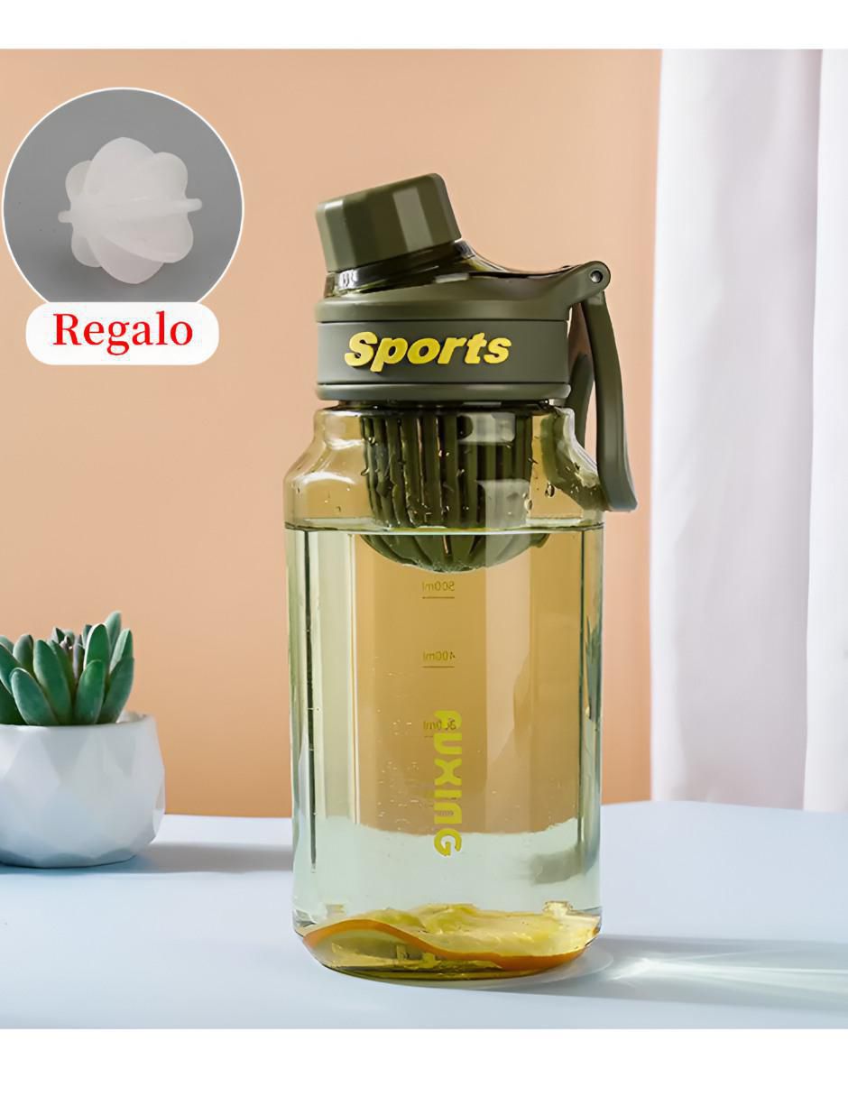Termo shaker de plástico con tapa rosca 750 ml 2