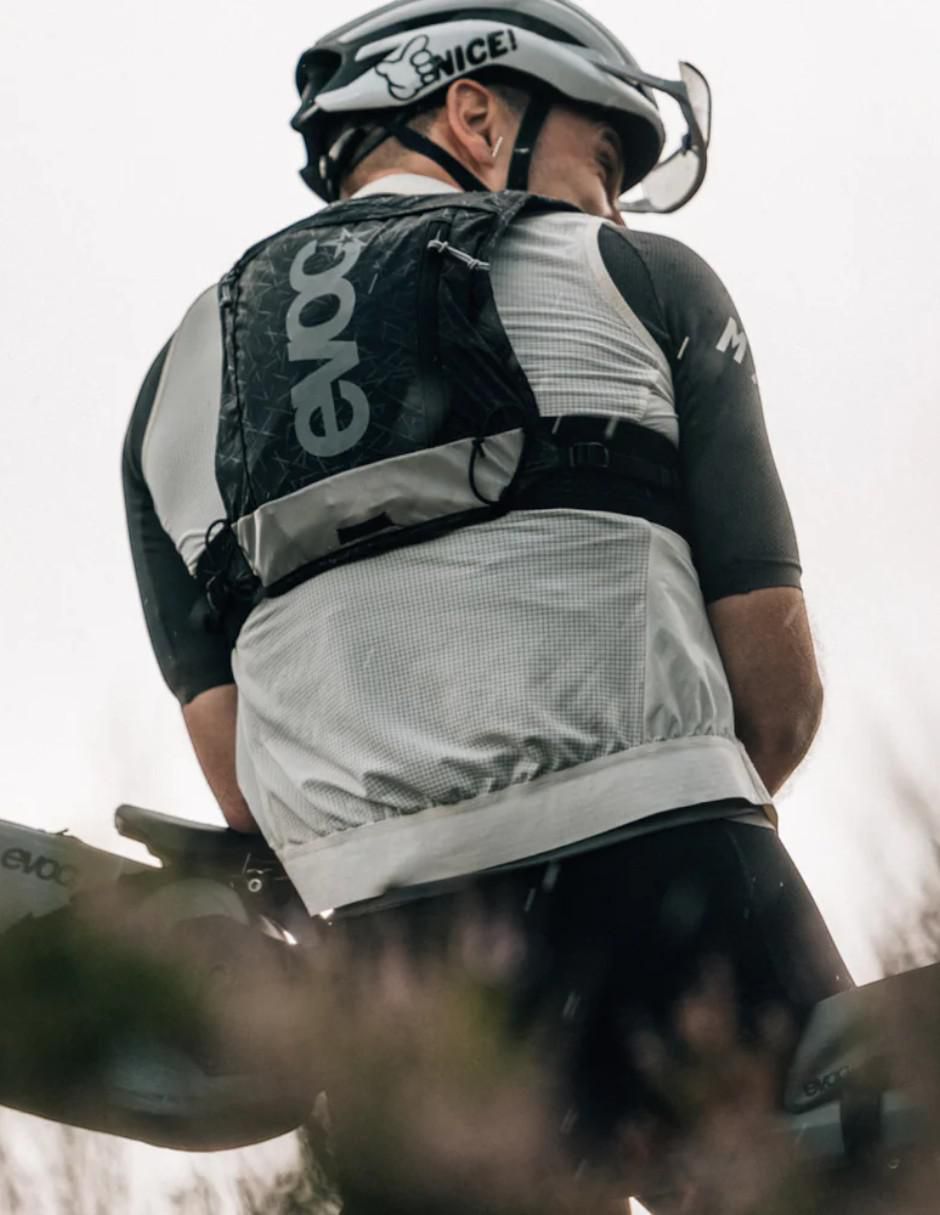 Mochila de ciclismo 1.5 L 11