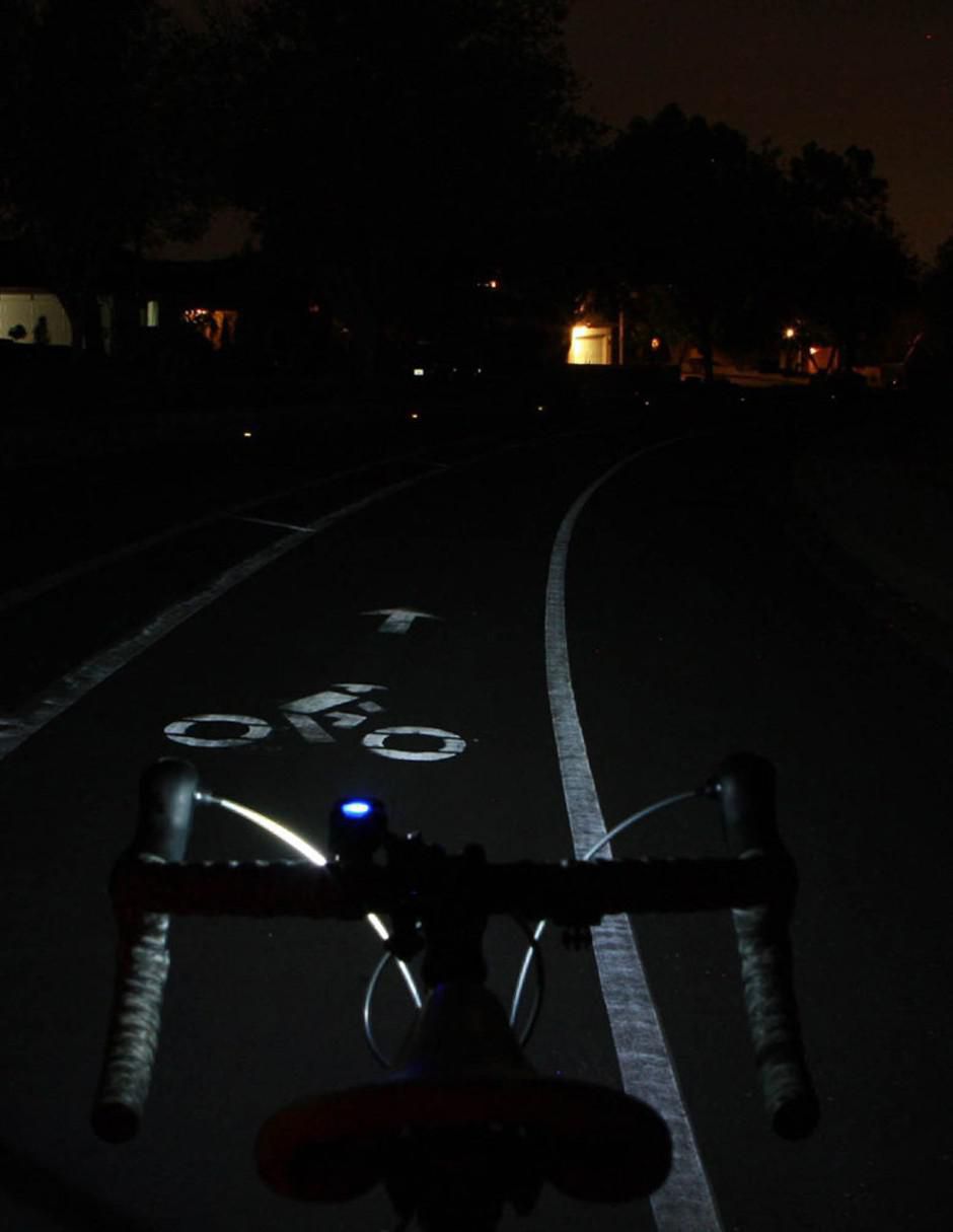 Lámpara direccional para bicicleta 13