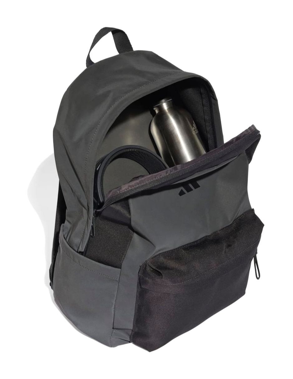 Mochila deportiva Essentials unisex 4